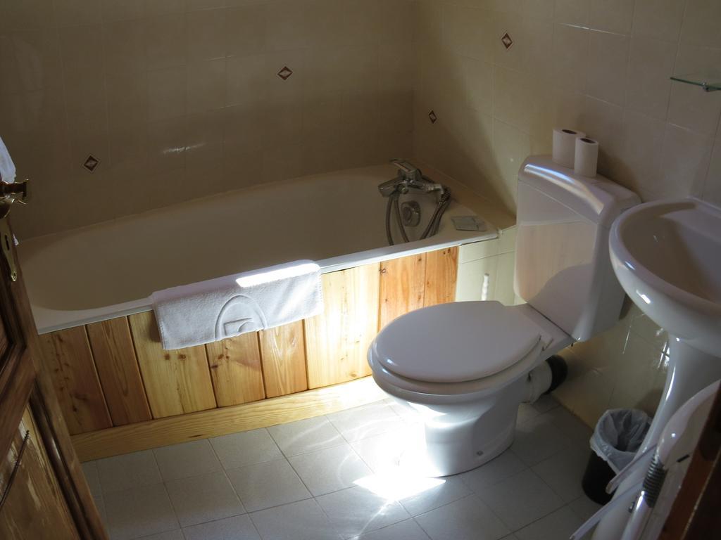 Hotel A La Pastourelle Bonneval-sur-Arc Zewnętrze zdjęcie